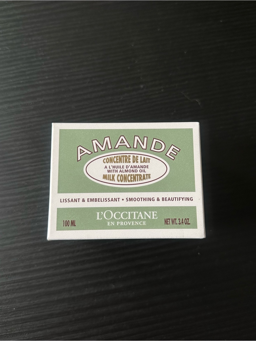 L'Occitane Amande Milk Concentrate - Green
